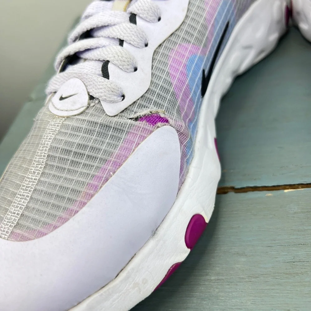 Nike Renew Element 55 White Black Psychic Purple BQ4152-500 Womens 8.5
